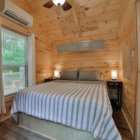 Lena Cabin Wooded Tiny Cabin - Hot Tub Chattanooga Extérieur photo