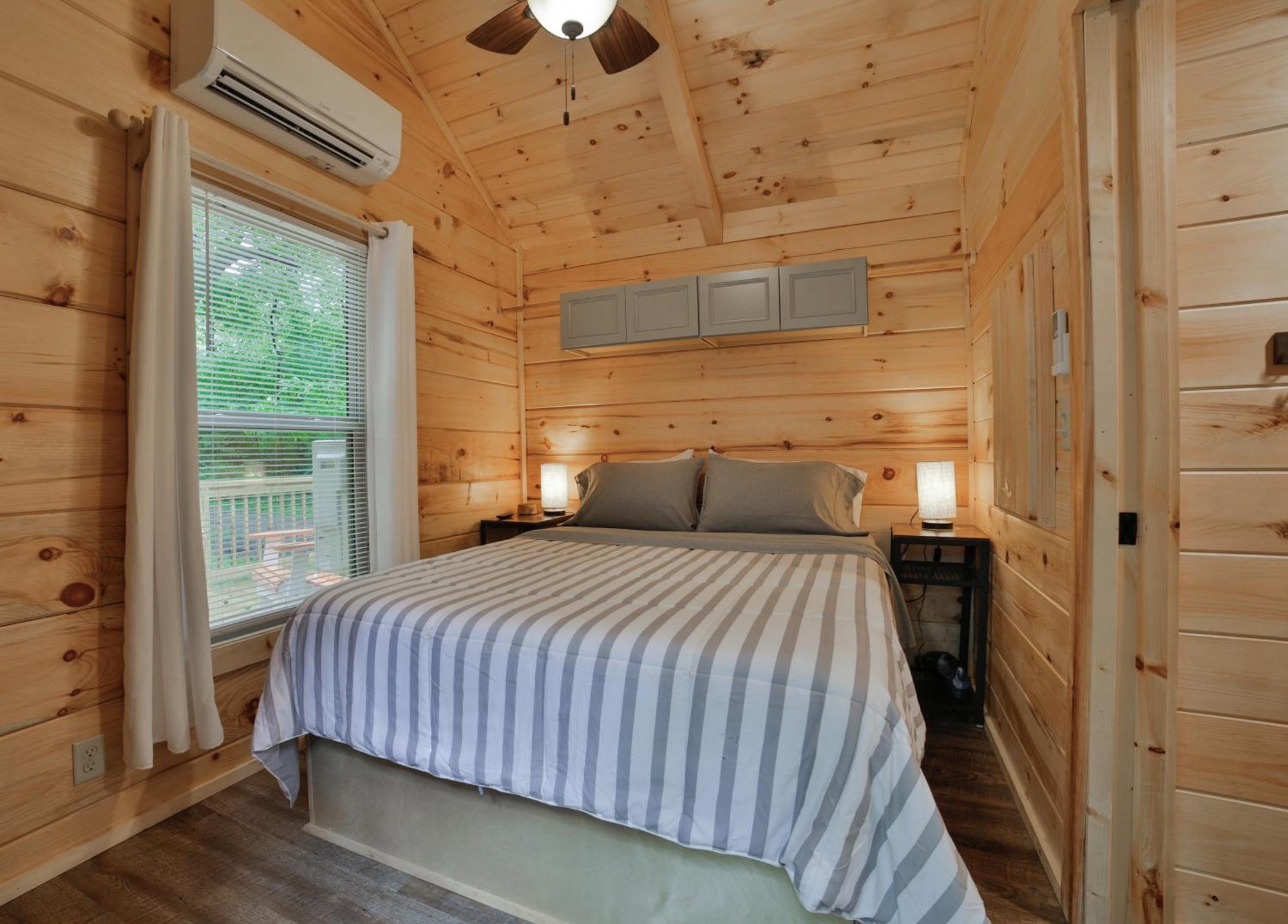 Lena Cabin Wooded Tiny Cabin - Hot Tub Chattanooga Extérieur photo